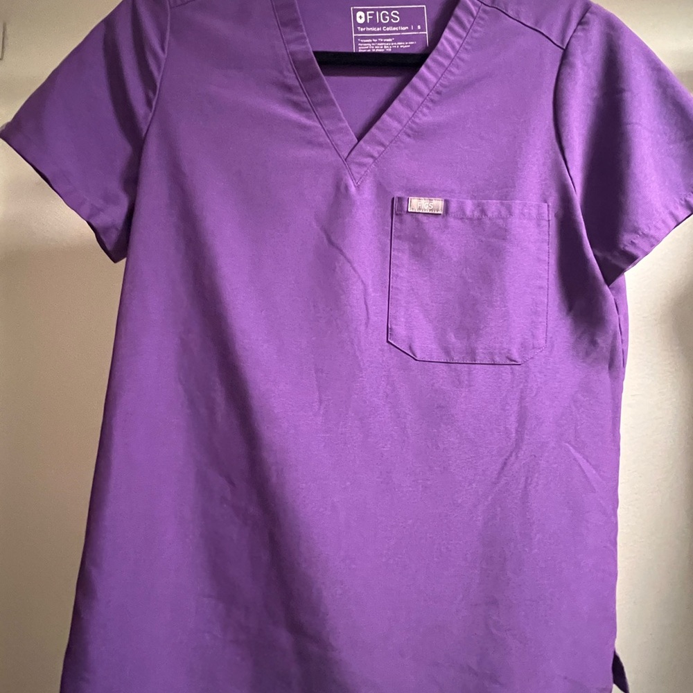 Figs Technical Collection Purple Top